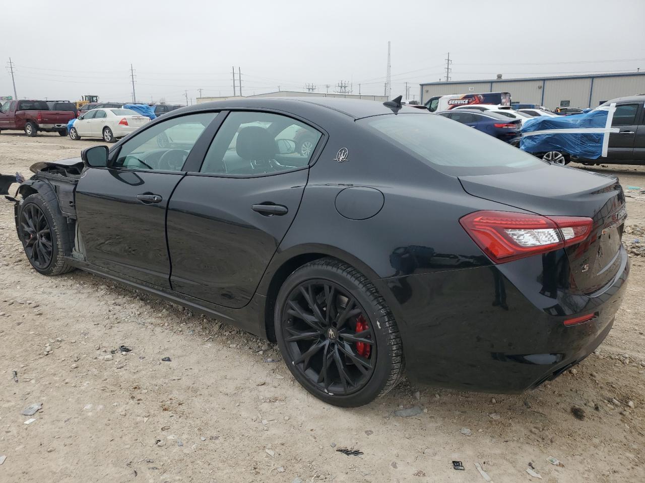 2019 Maserati Ghibli - Image 2