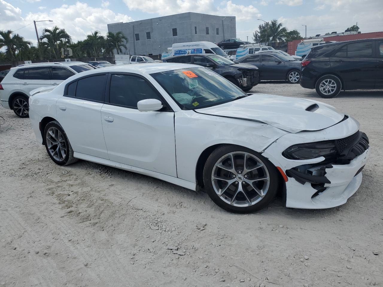 2020 Dodge Charger - Image 4