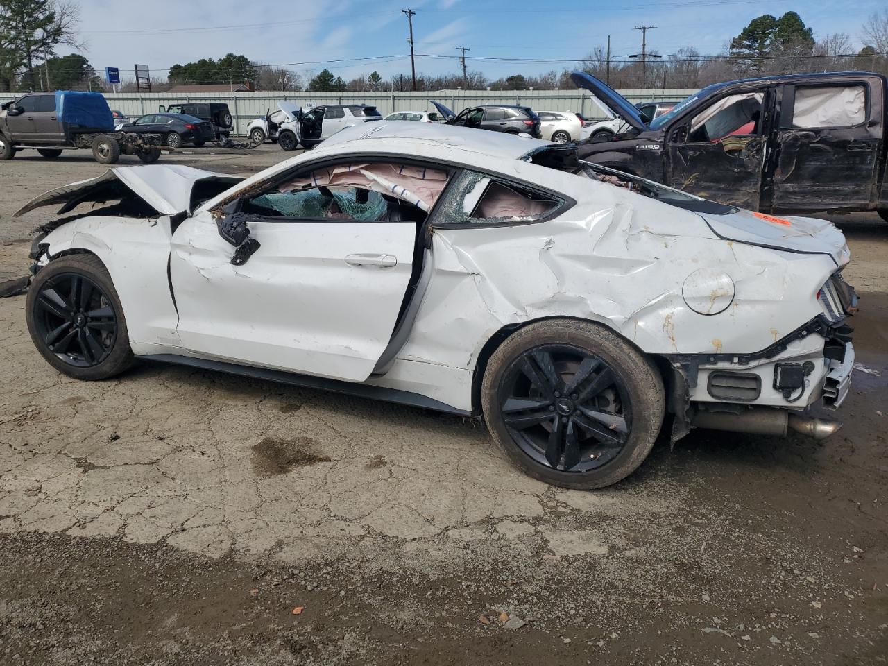 2015 Ford Mustang - Image 2