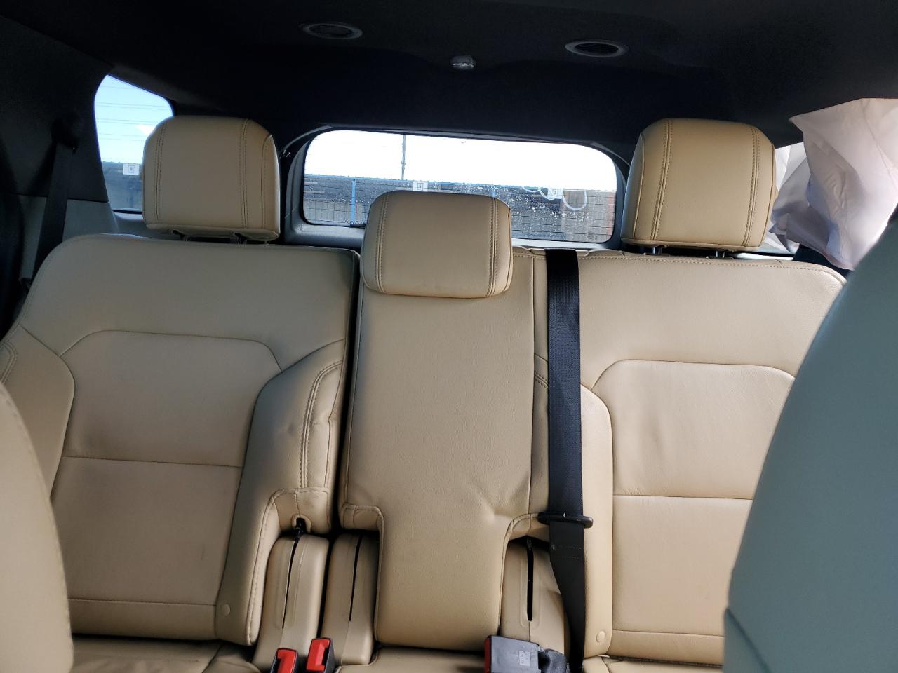 2017 Ford Explorer - Image 10