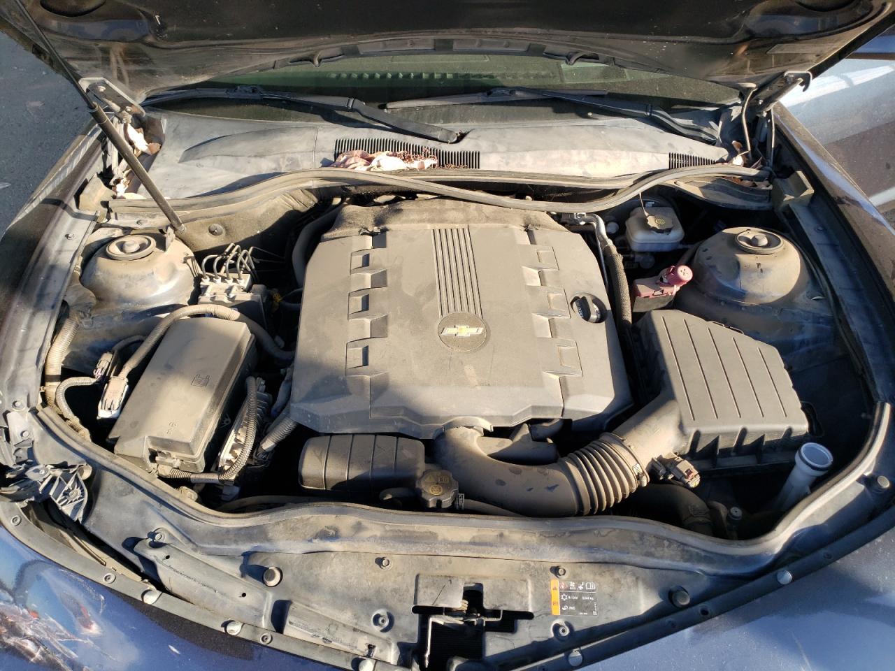 2014 Chevrolet Camaro - Image 11