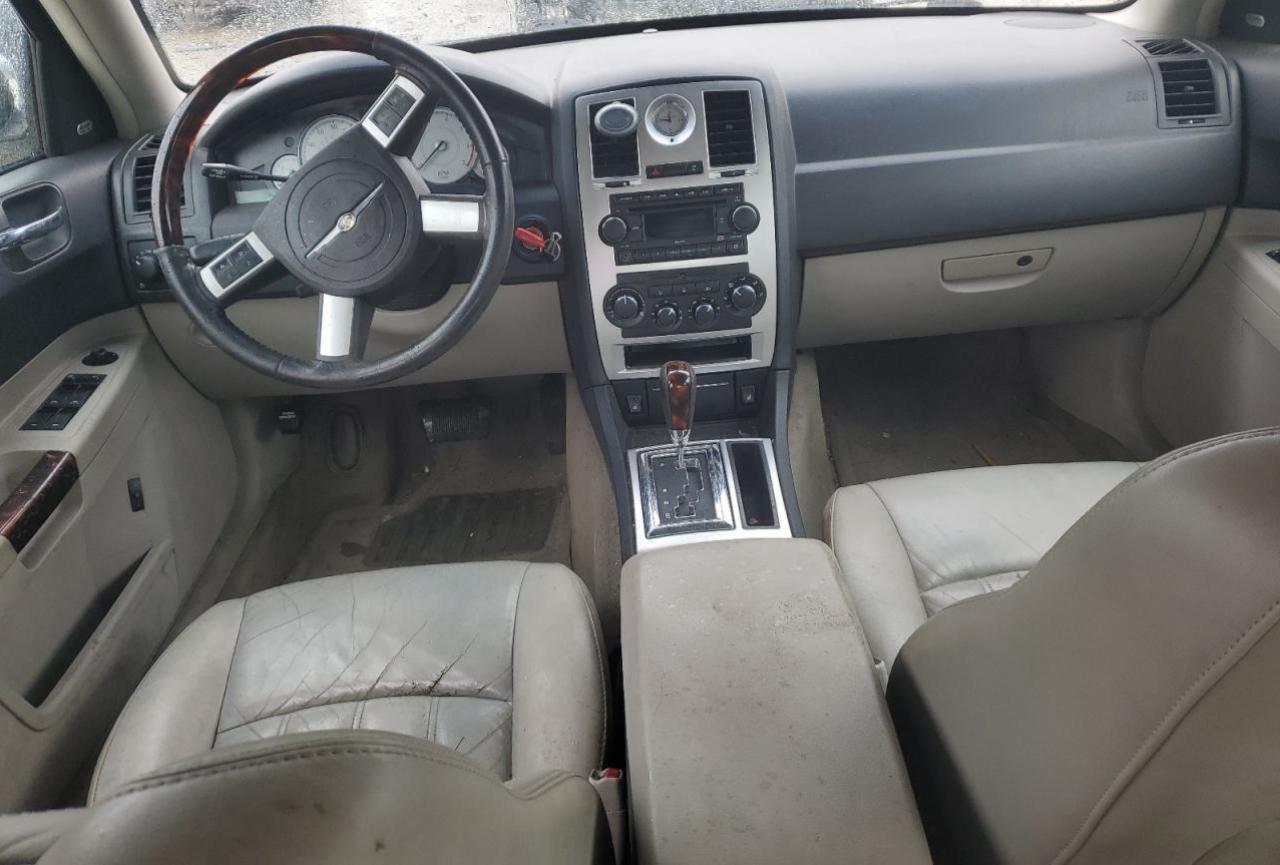 2007 Chrysler 300 - Image 8