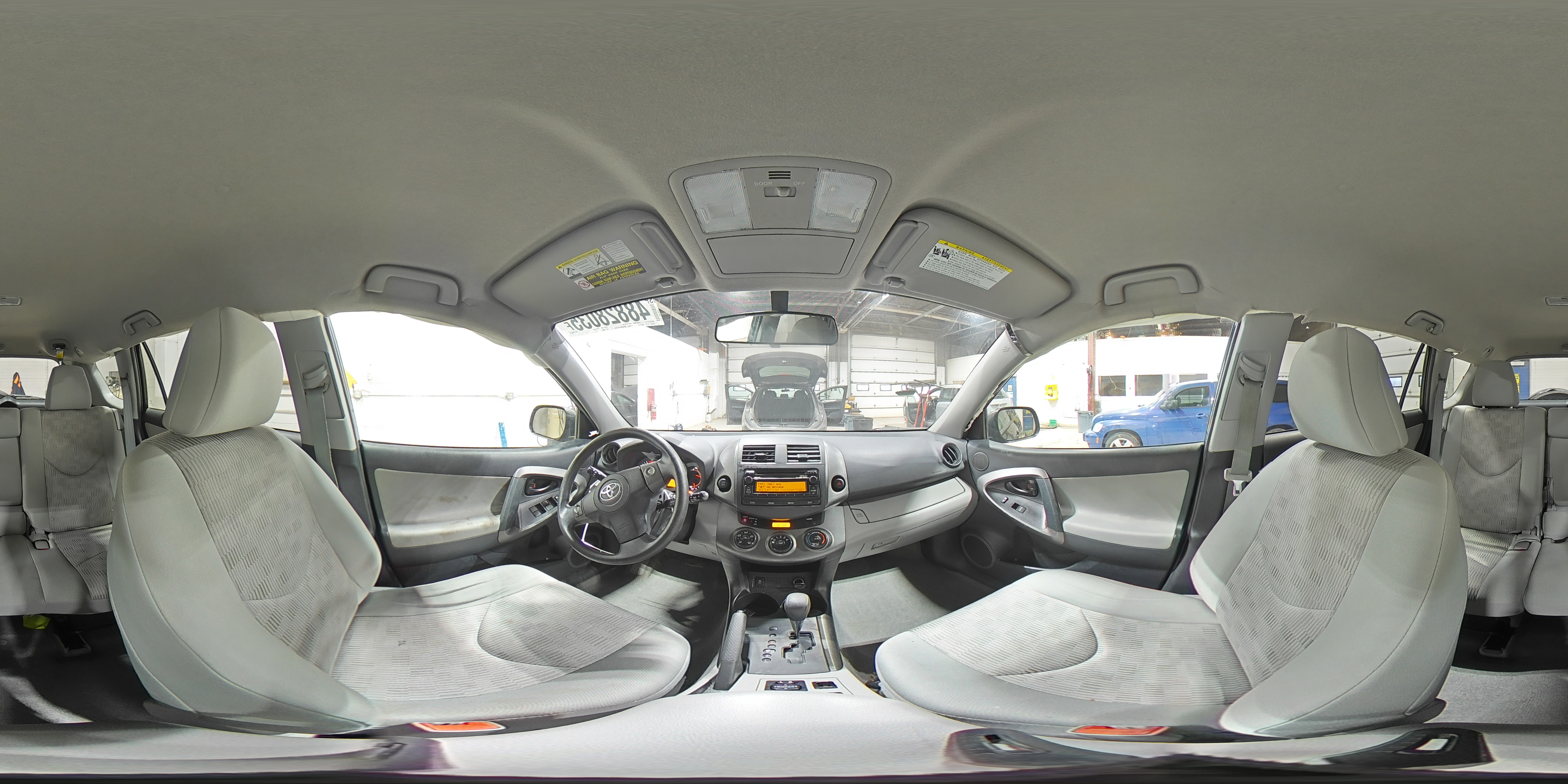 2012 Toyota RAV 4 - Image 13