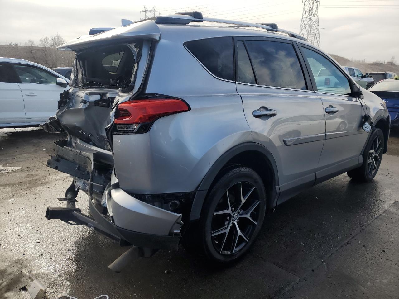 2016 Toyota RAV 4 - Image 3