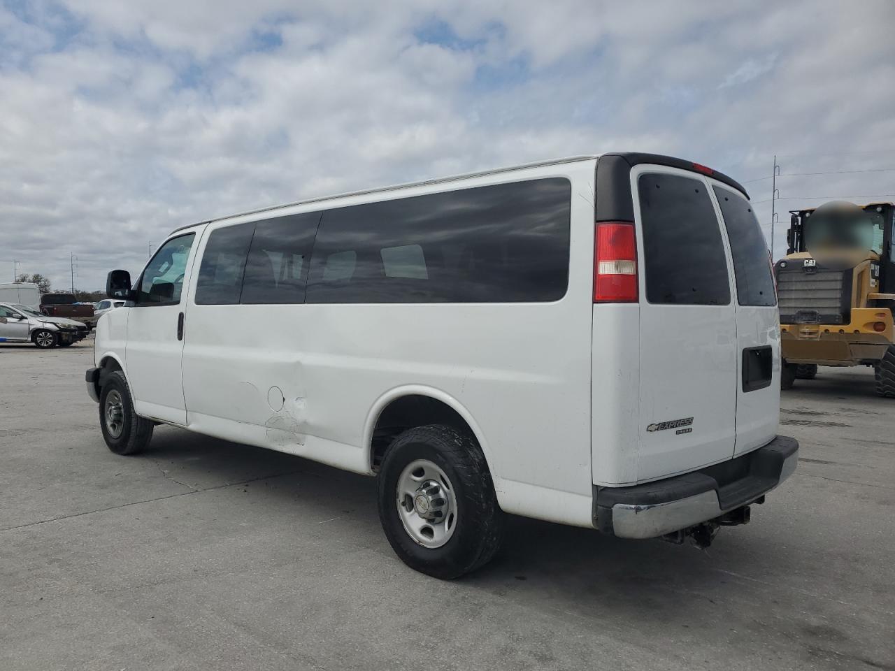 2016 Chevrolet Express - Image 2