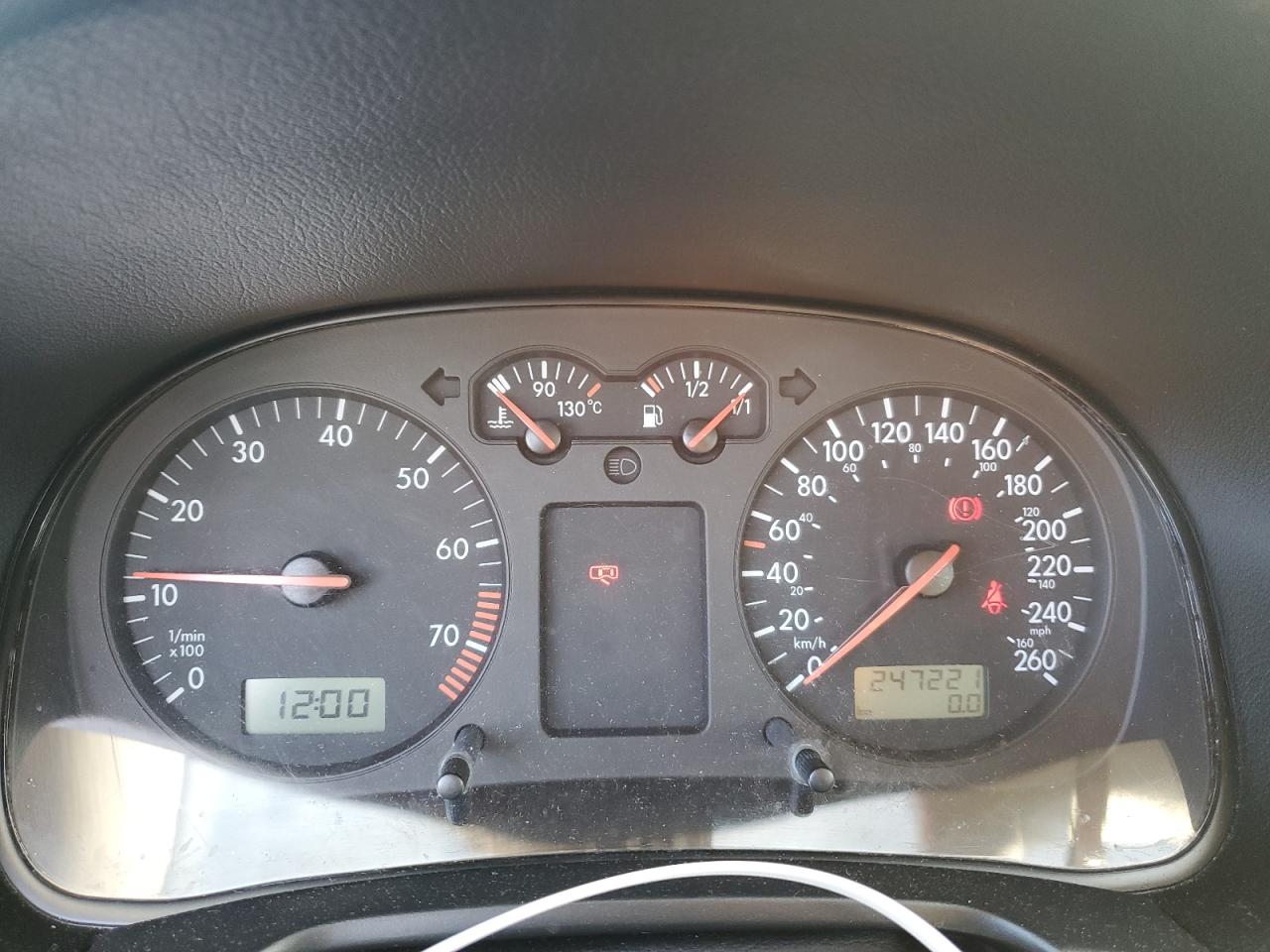 2004 Volkswagen GTI - Image 9