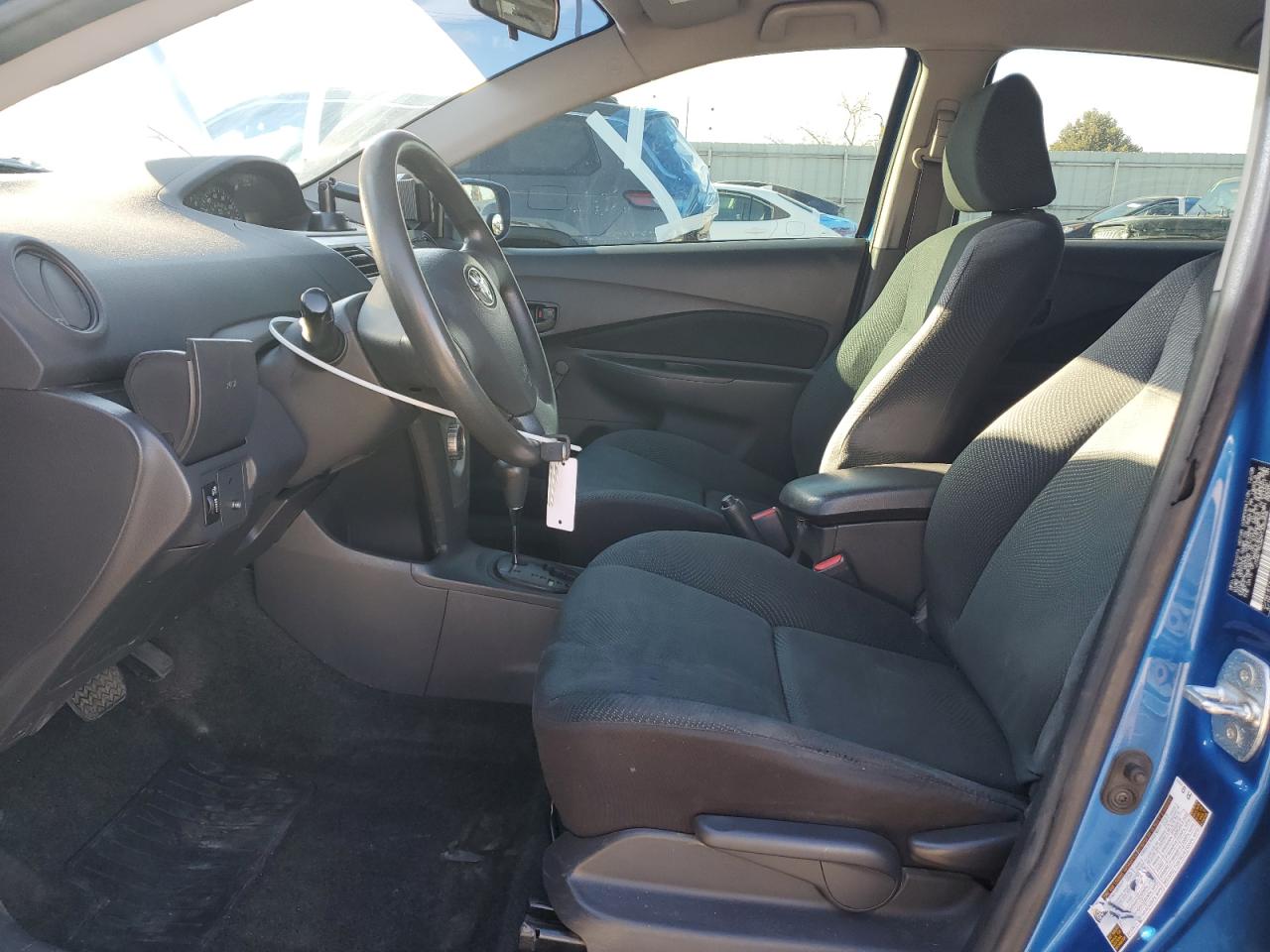 2009 Toyota Yaris - Image 7
