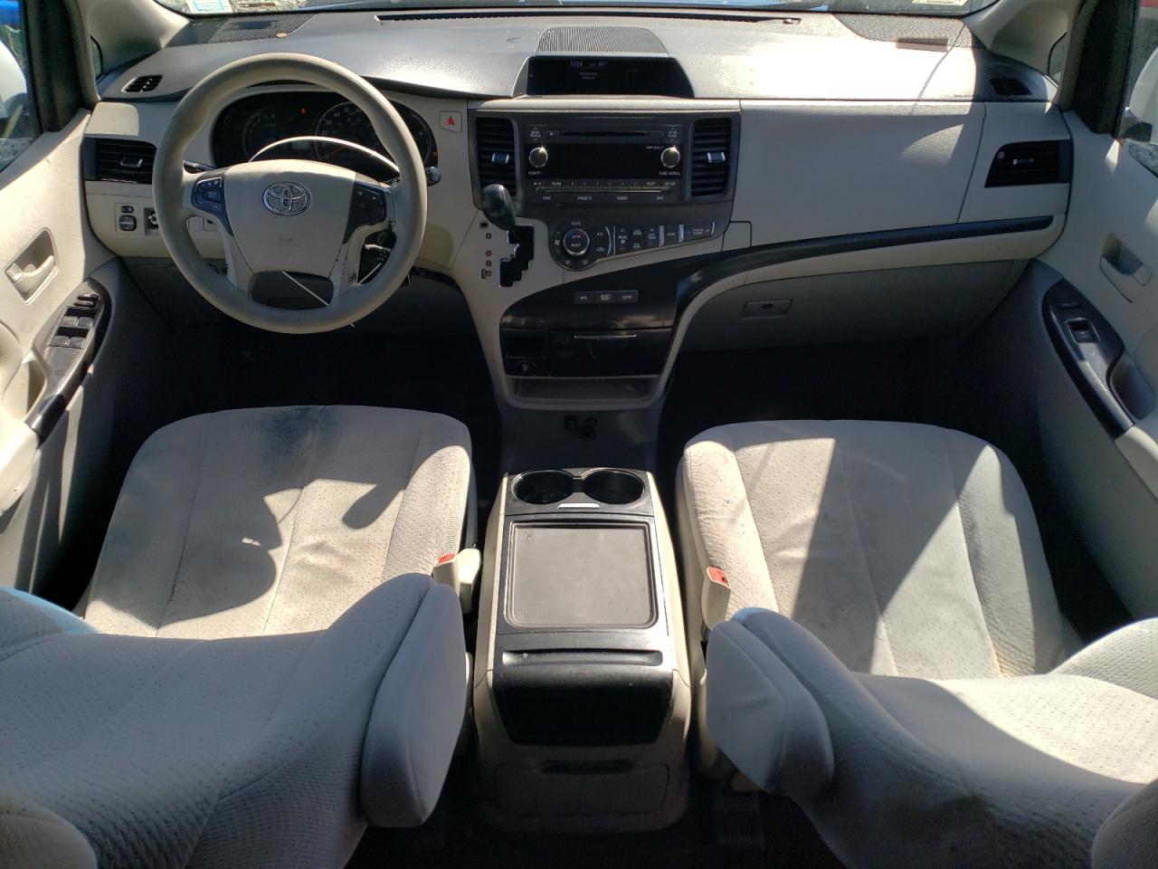 2013 Toyota Sienna - Image 8