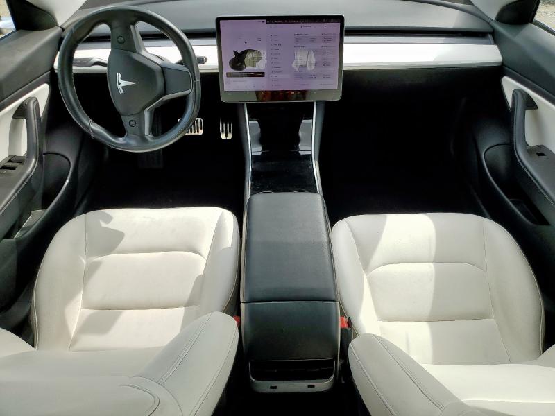  TESLA MODEL 3 2018 Черный