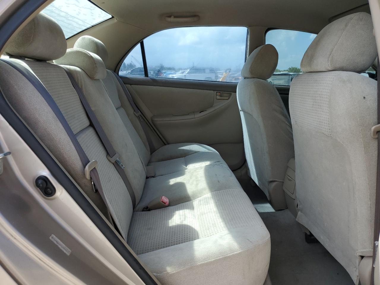 2006 Toyota Corolla - Image 10