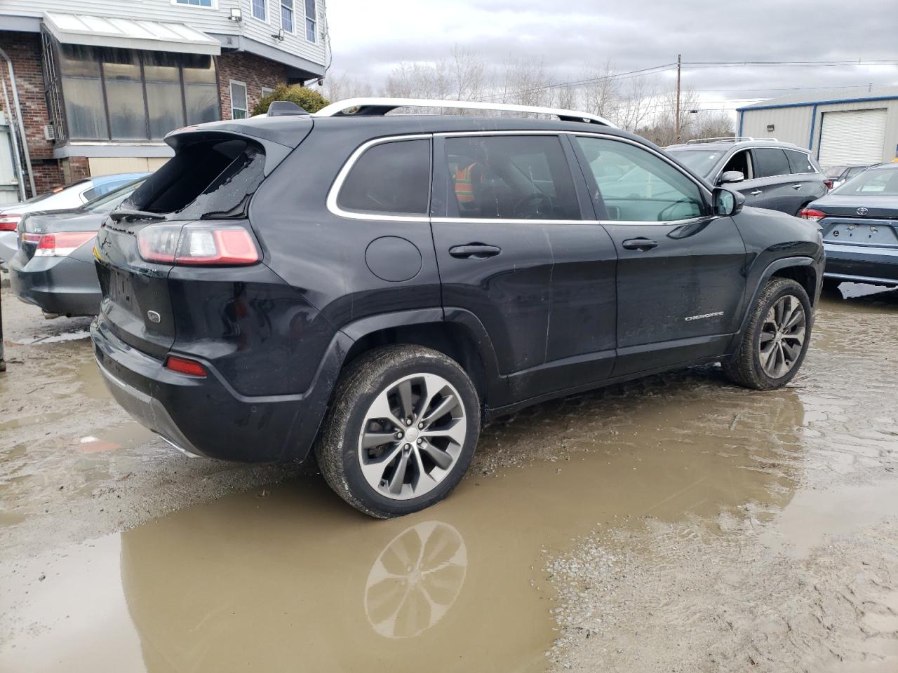 2019 Jeep Cherokee - Image 3