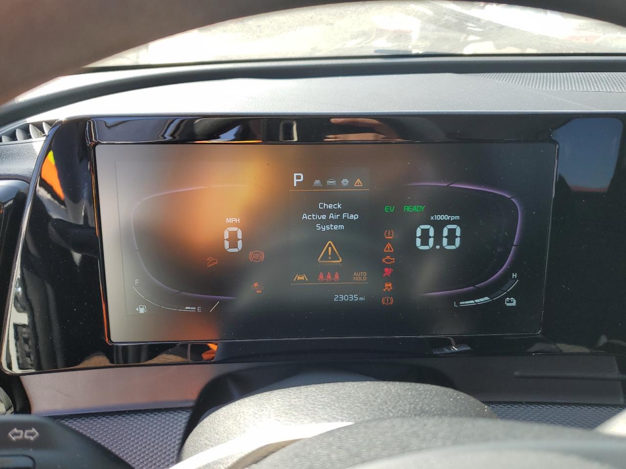 2023 Kia Sportage - Image 9