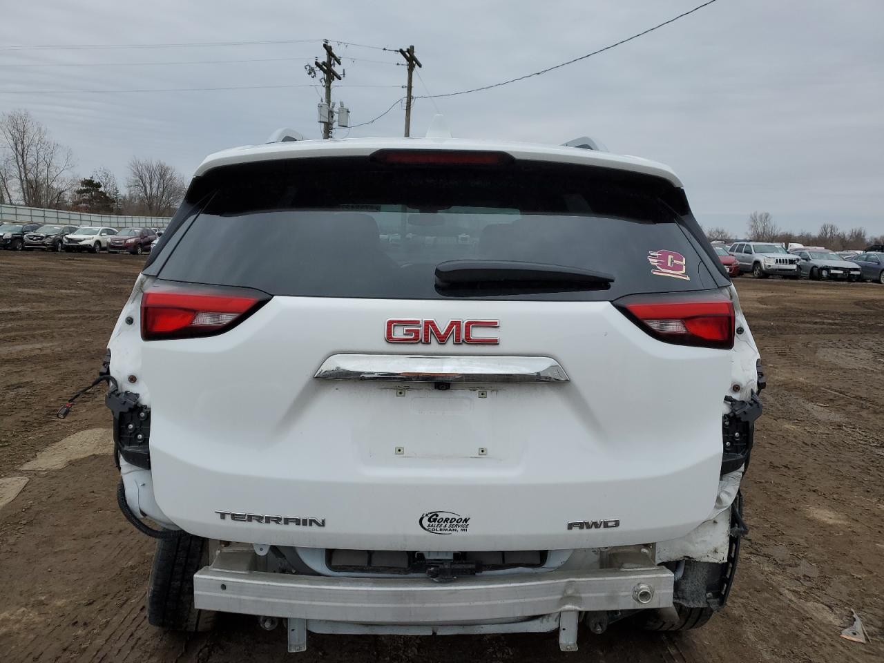 2020 GMC Terrain - Image 6