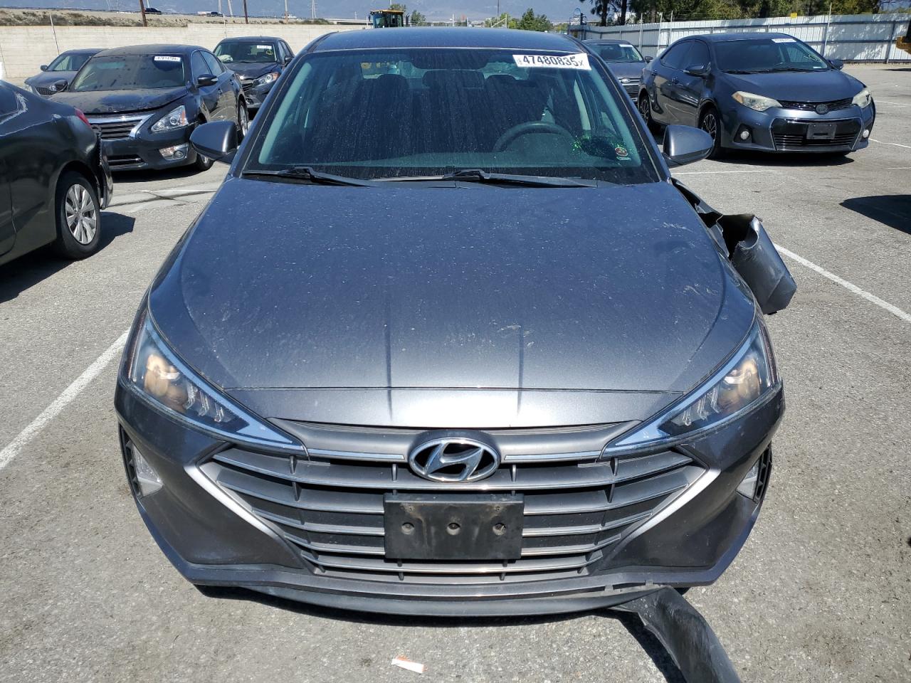 2019 Hyundai Elantra - Image 5