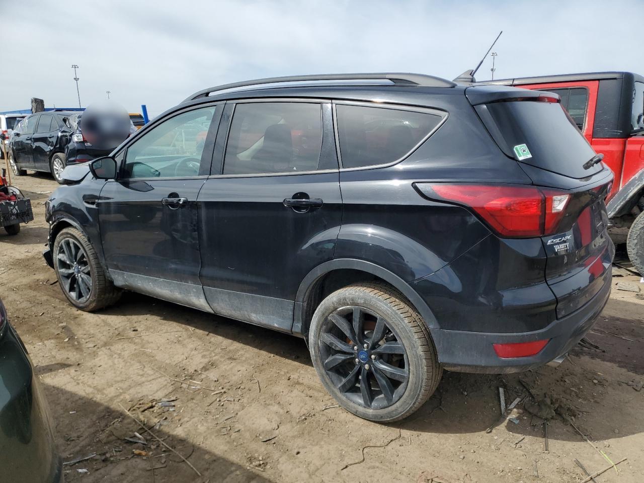 2019 Ford Escape - Image 2