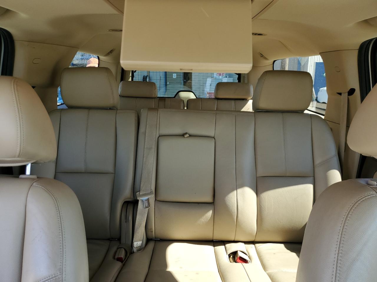 2012 Chevrolet Suburban C1500 Lt VIN: 1GNSCJE03CR193184 Lot: 49273465