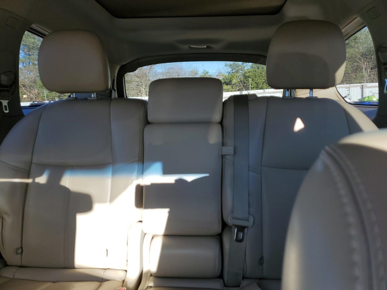 2014 Nissan Pathfinder - Image 10