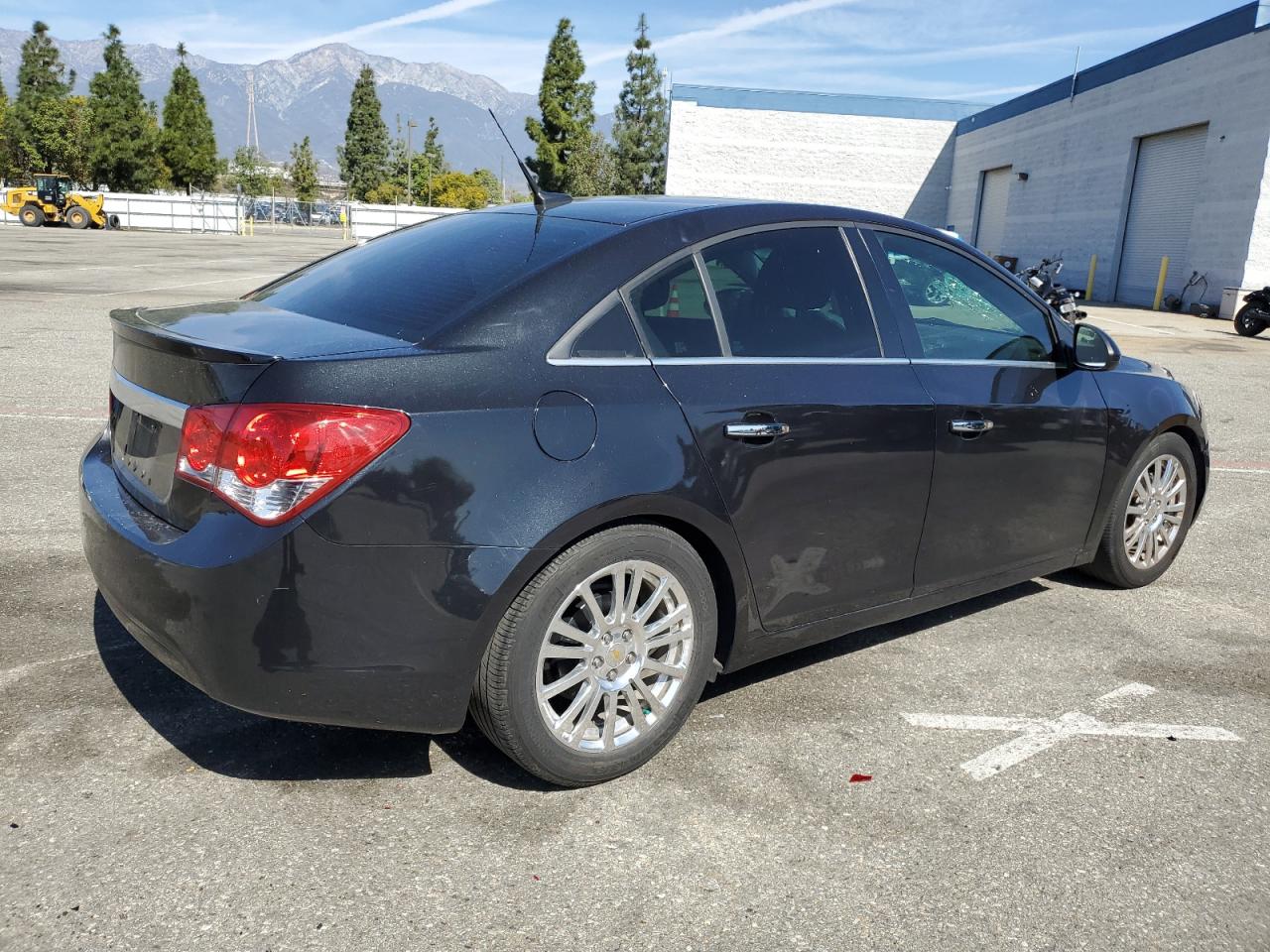 2012 Chevrolet Cruze - Image 3