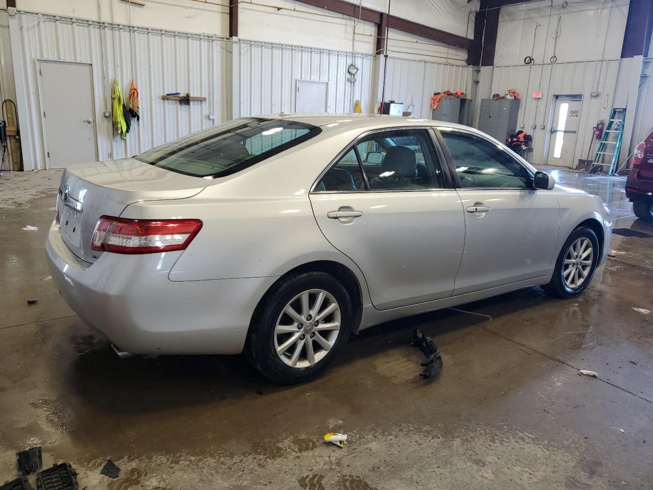 2011 Toyota Camry - Image 3