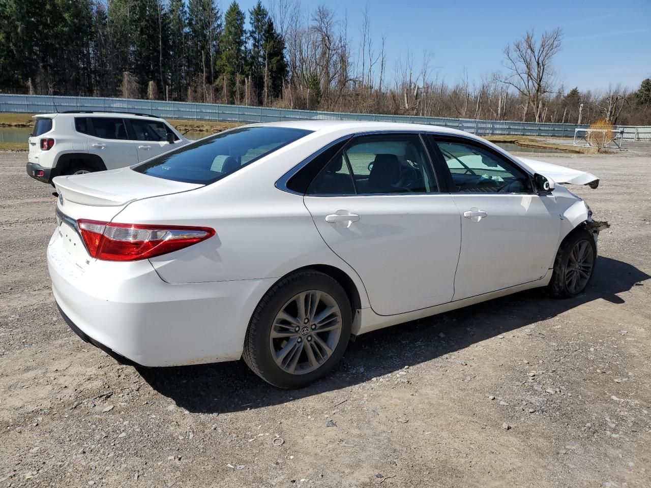 2016 Toyota Camry - Image 3