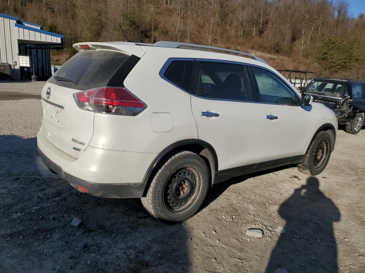 2014 Nissan Rogue - Image 3