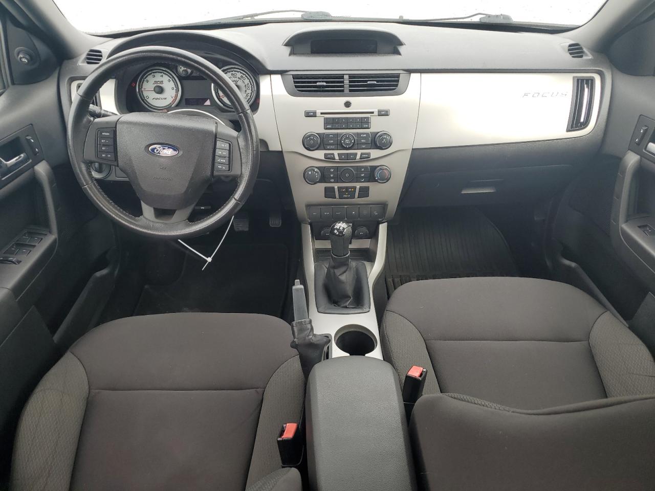 2011 Ford Focus - Image 8