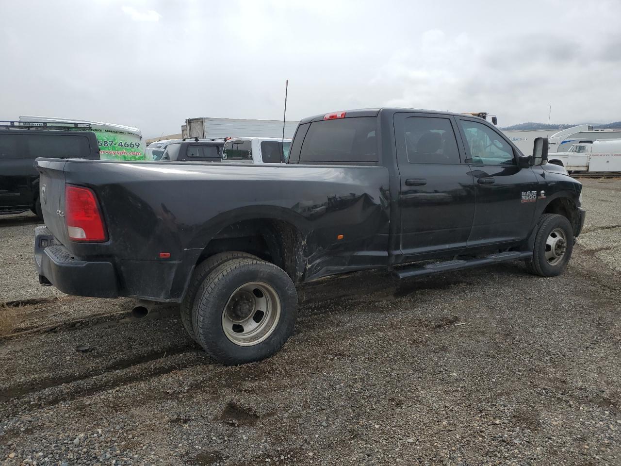 2018 RAM 3500 - Image 3