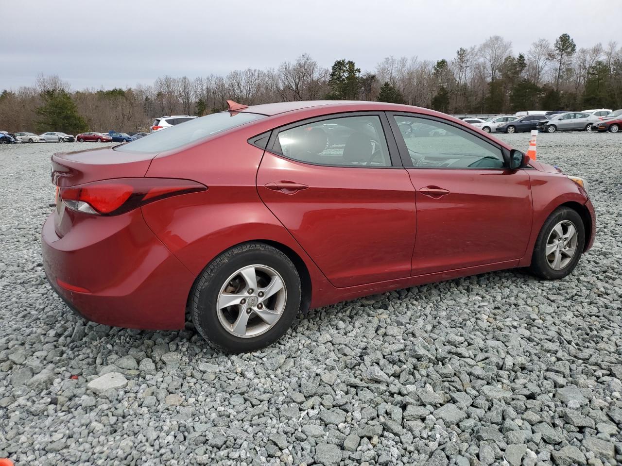 2014 Hyundai Elantra - Image 3