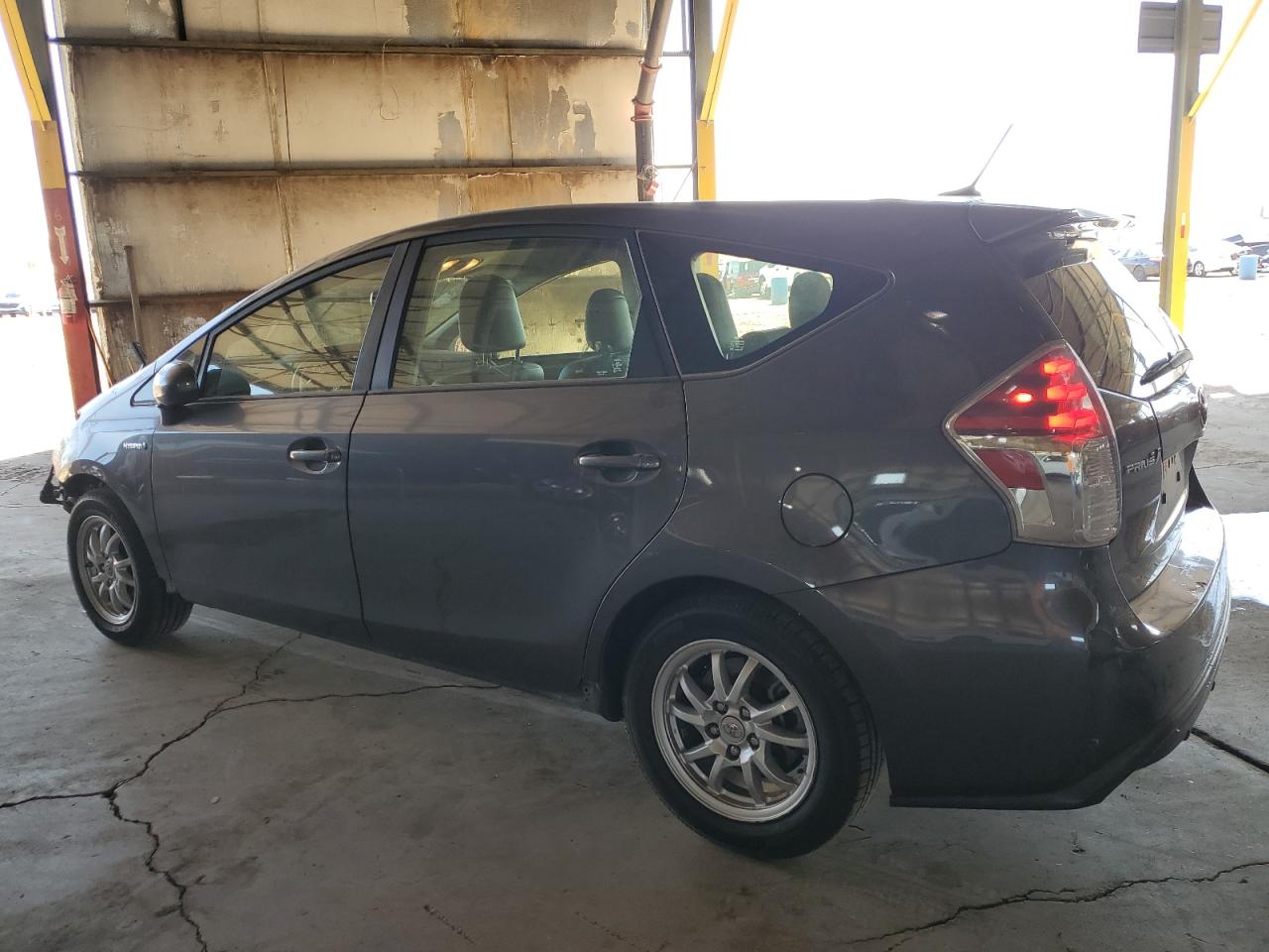 JTDZN3EU0GJ052710 TOYOTA PRIUS 2016