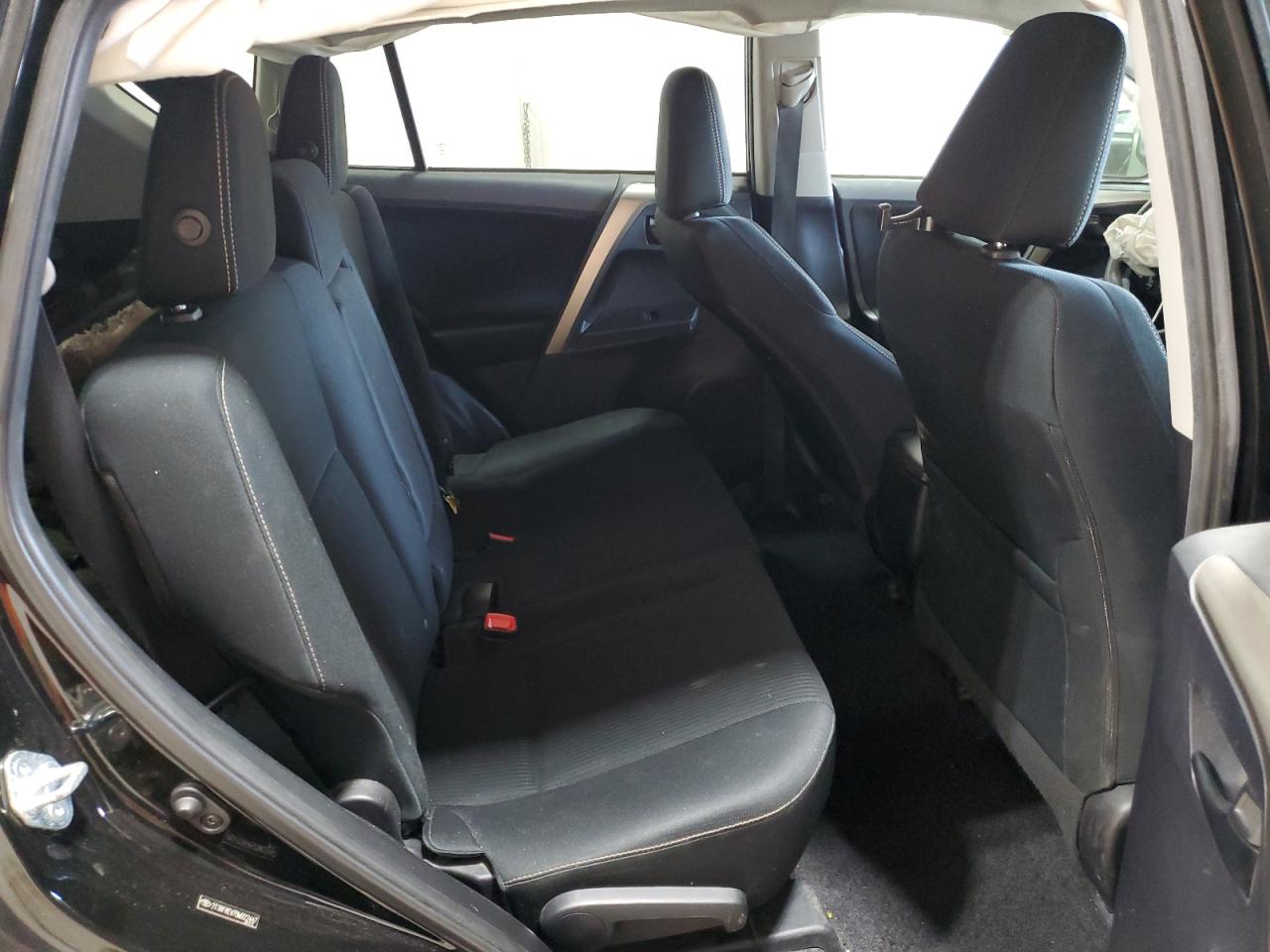 2013 Toyota RAV 4 - Image 11
