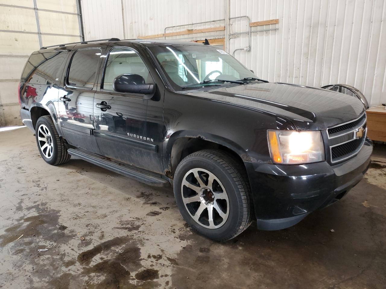 2007 Chevrolet Suburban - Image 4