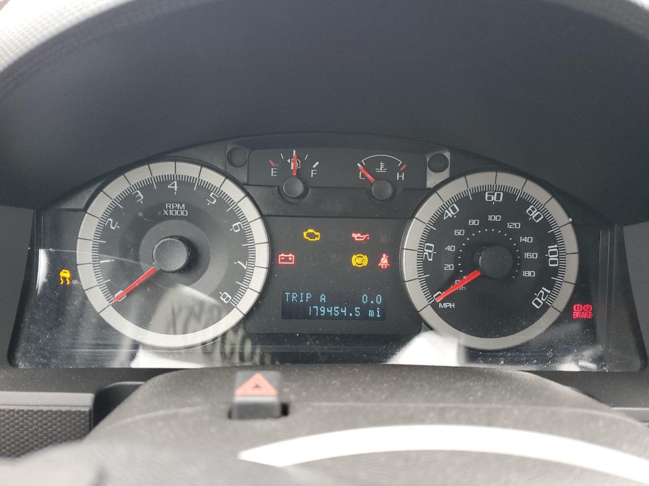 2009 Ford Escape - Image 9