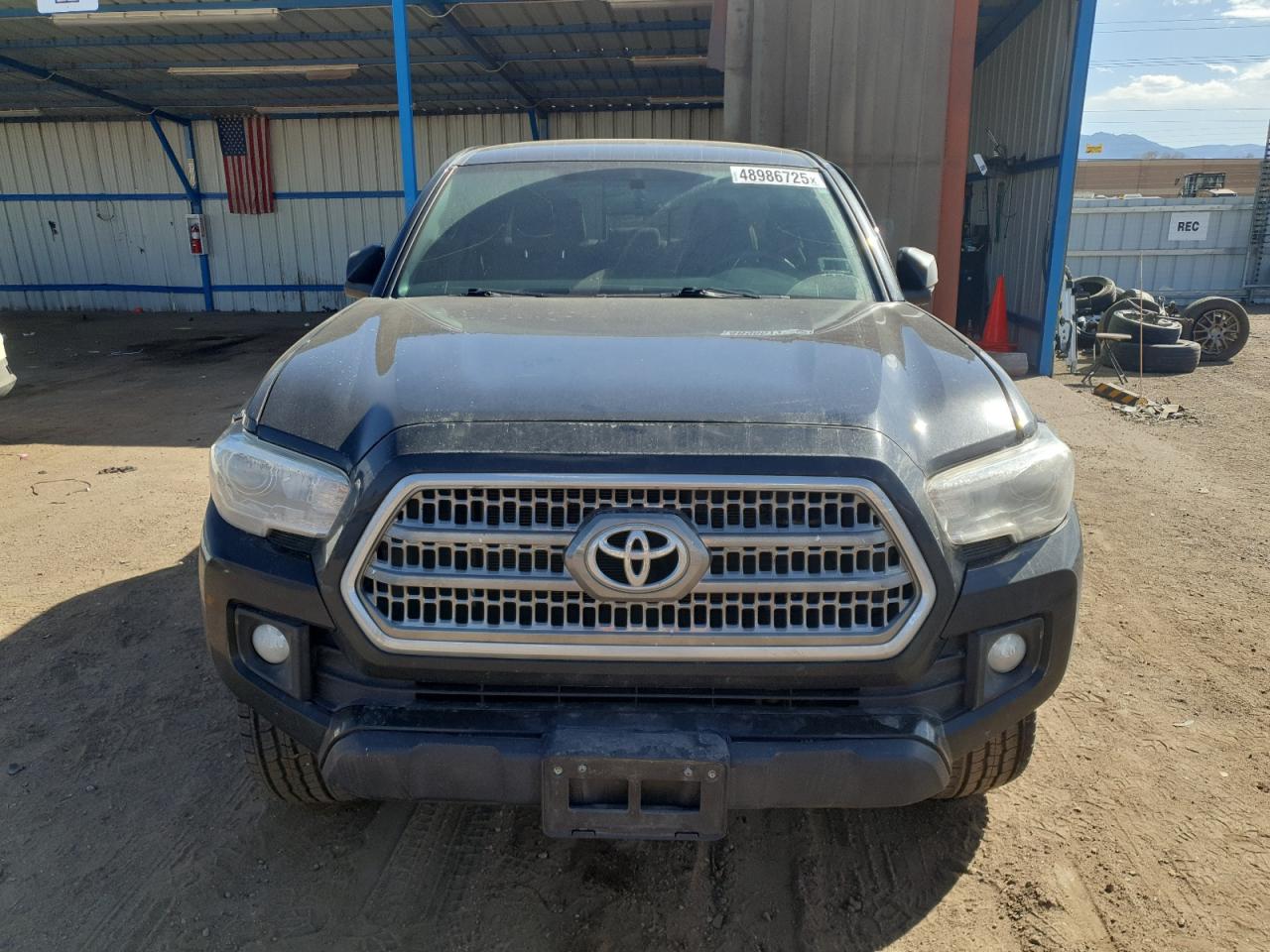 2017 Toyota Tacoma - Image 5