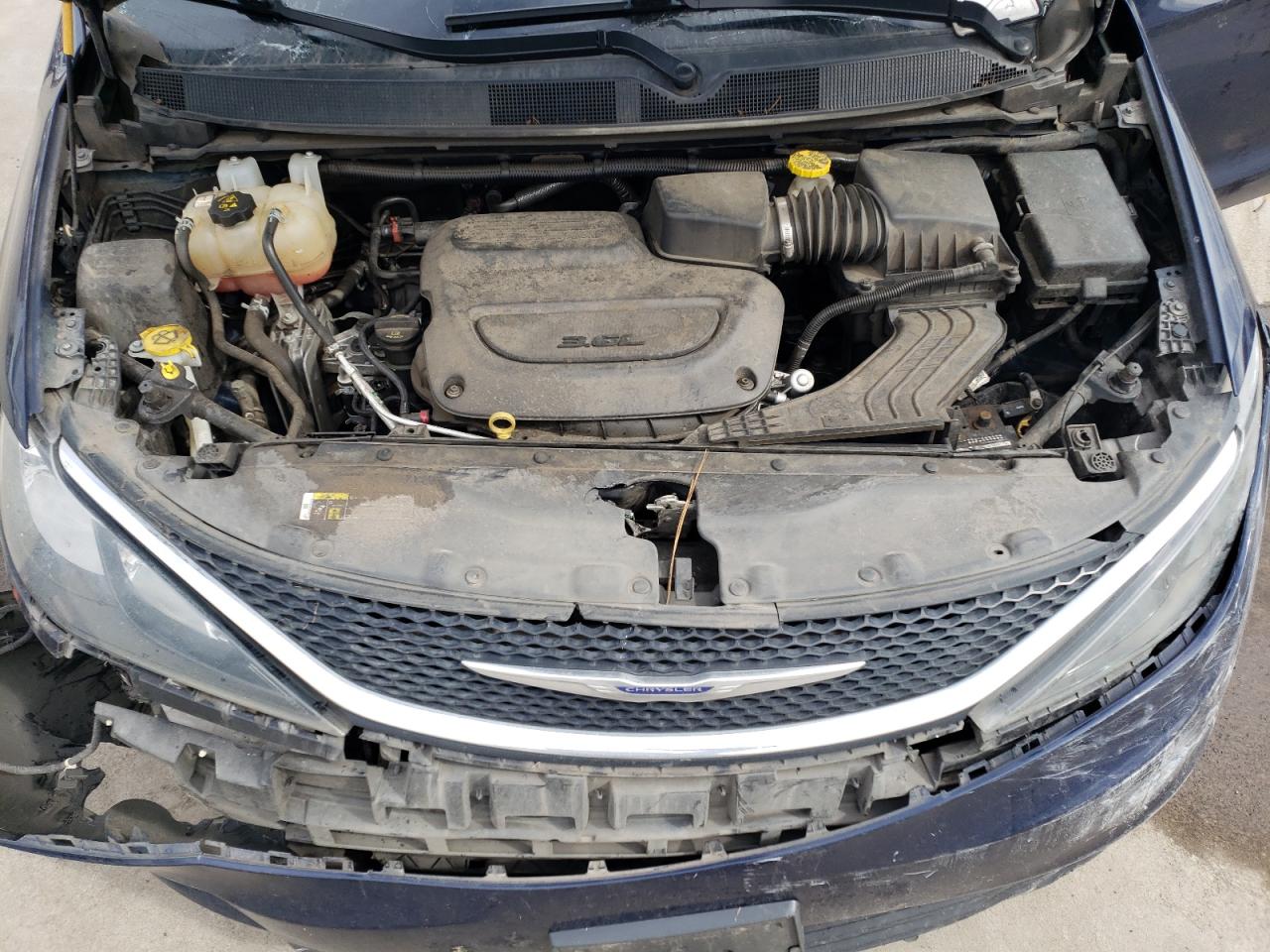 2020 Chrysler Voyager Lxi VIN: 2C4RC1DG4LR163921 Lot: 49612835