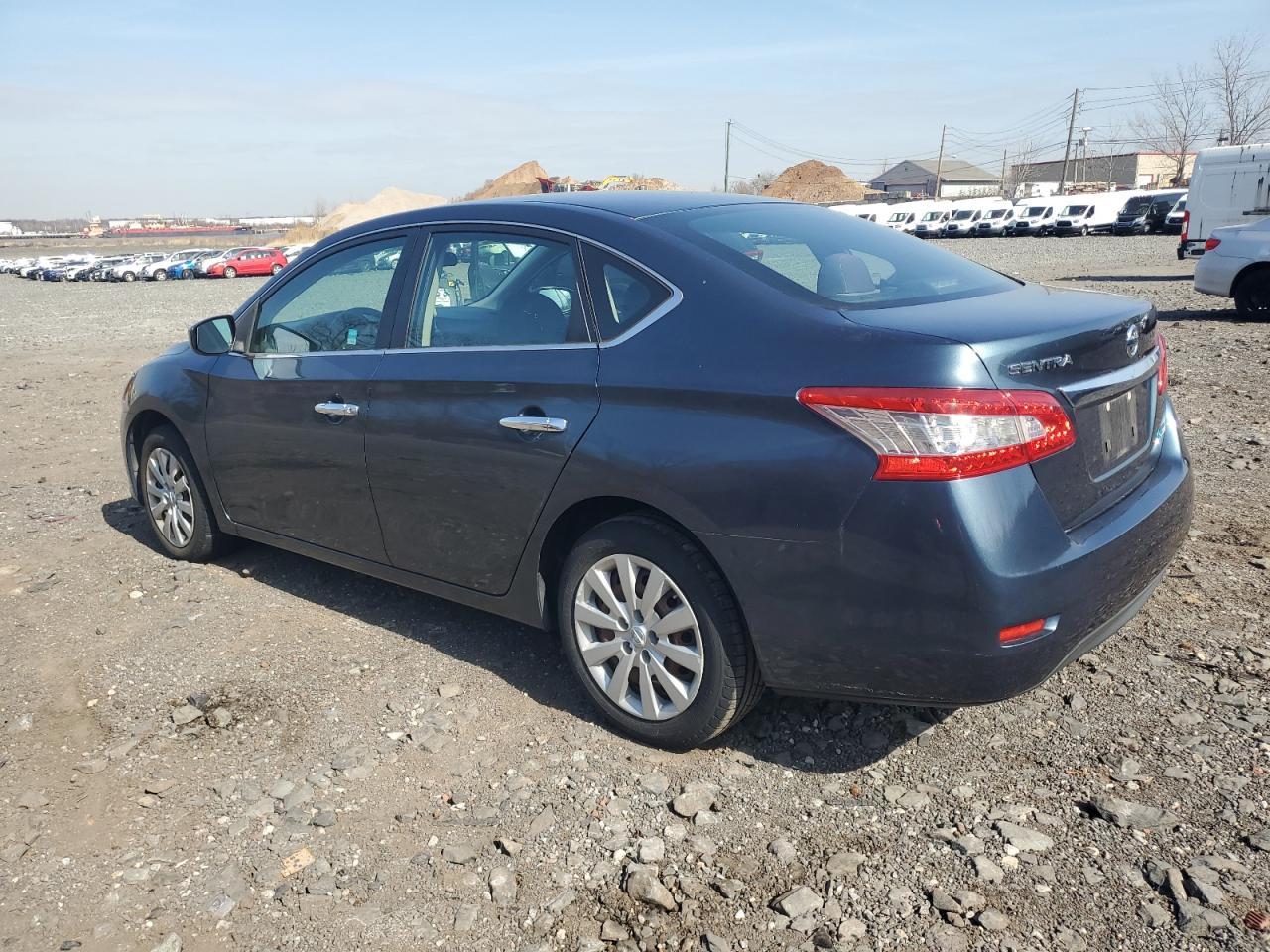 2014 Nissan Sentra - Image 2
