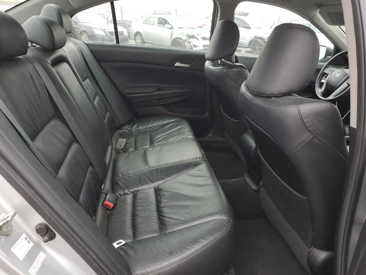 2012 Honda Accord - Image 10