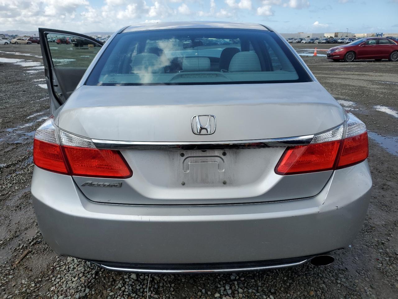 2013 Honda Accord - Image 6