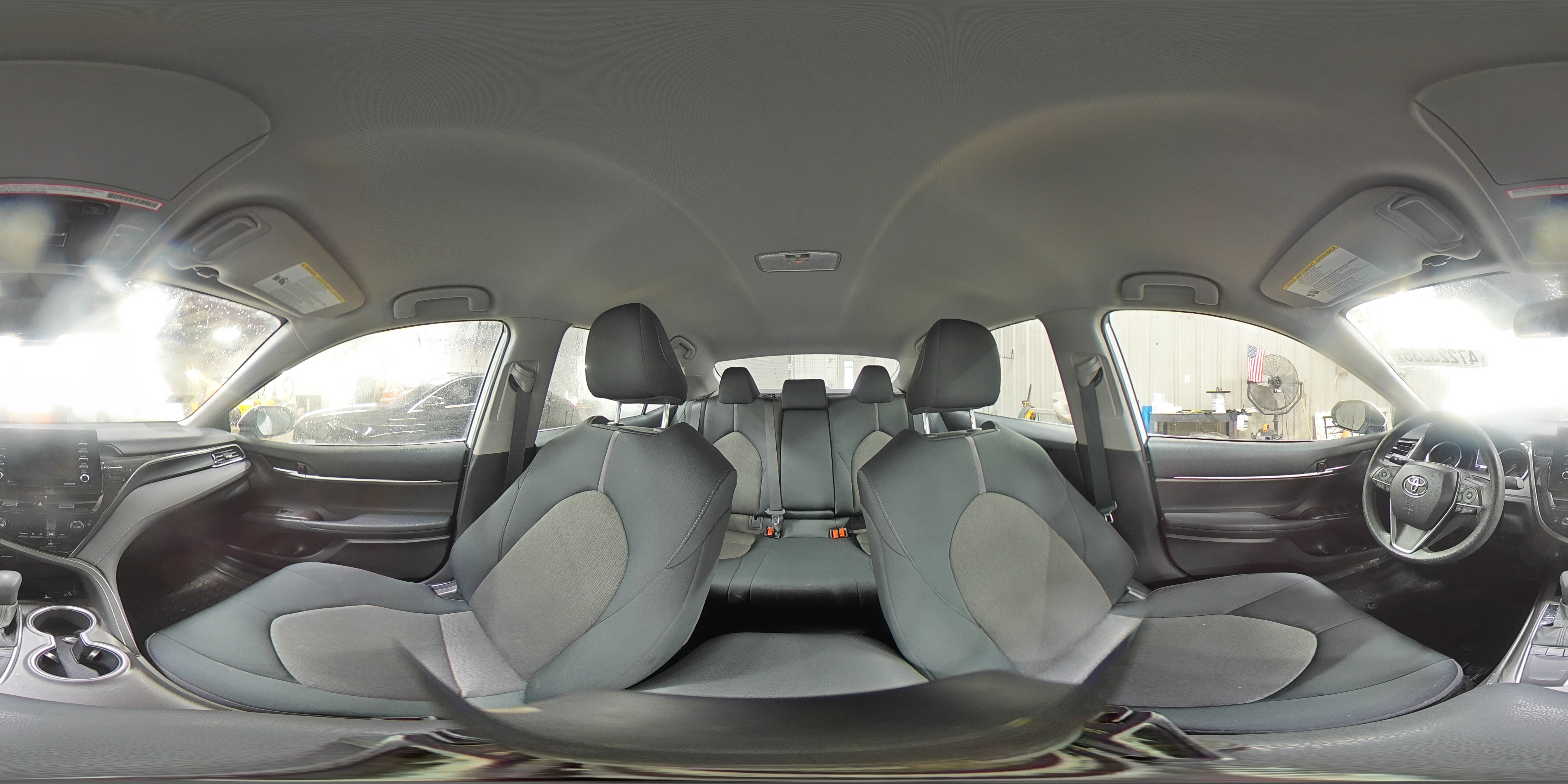 2022 Toyota Camry - Image 15
