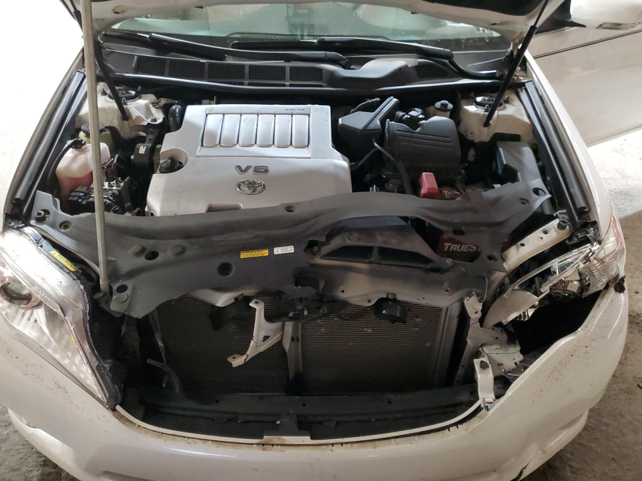 2011 Toyota Avalon - Image 11
