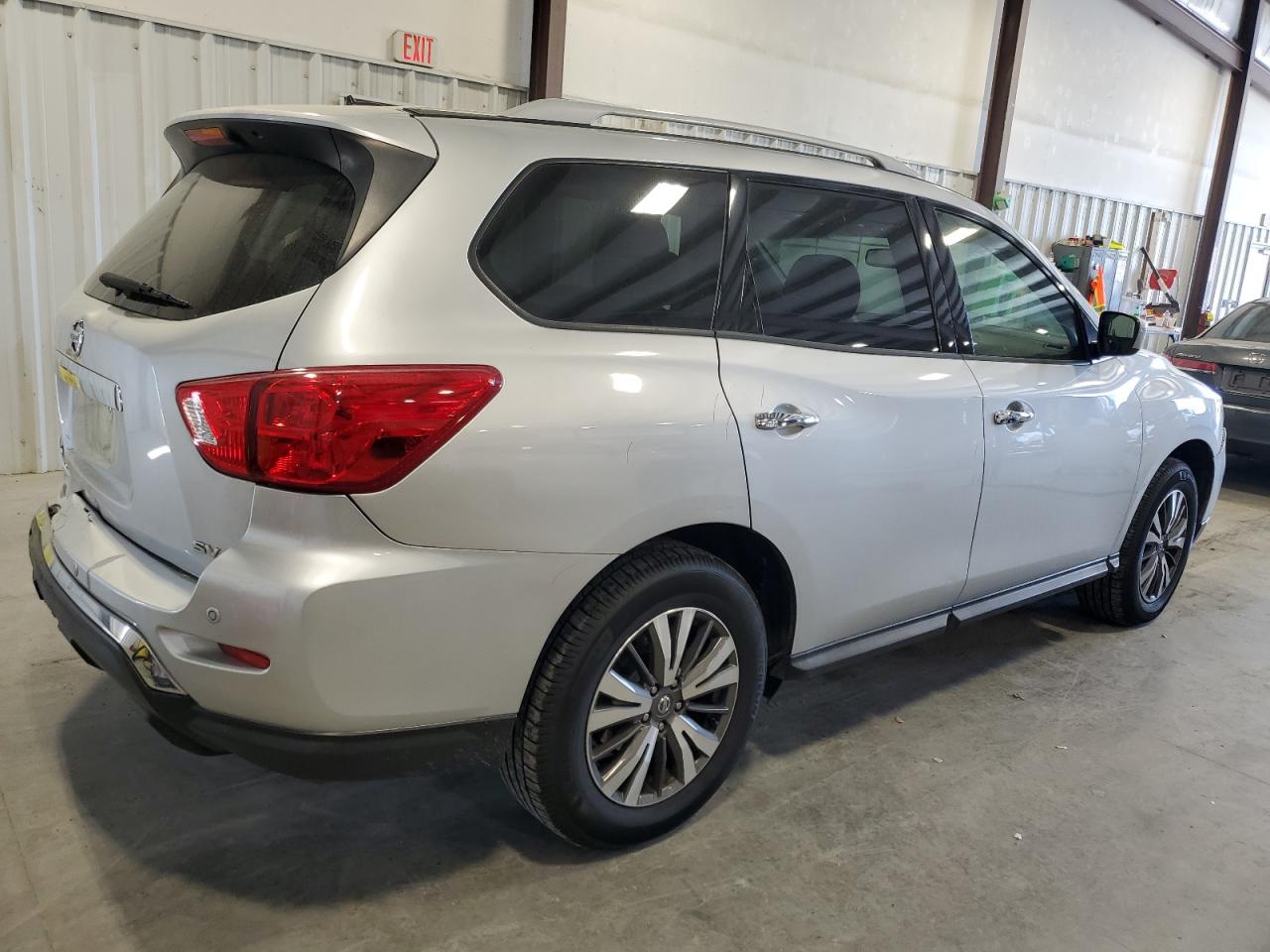 5N1DR2MM6JC609220 NISSAN PATHFINDER 2018