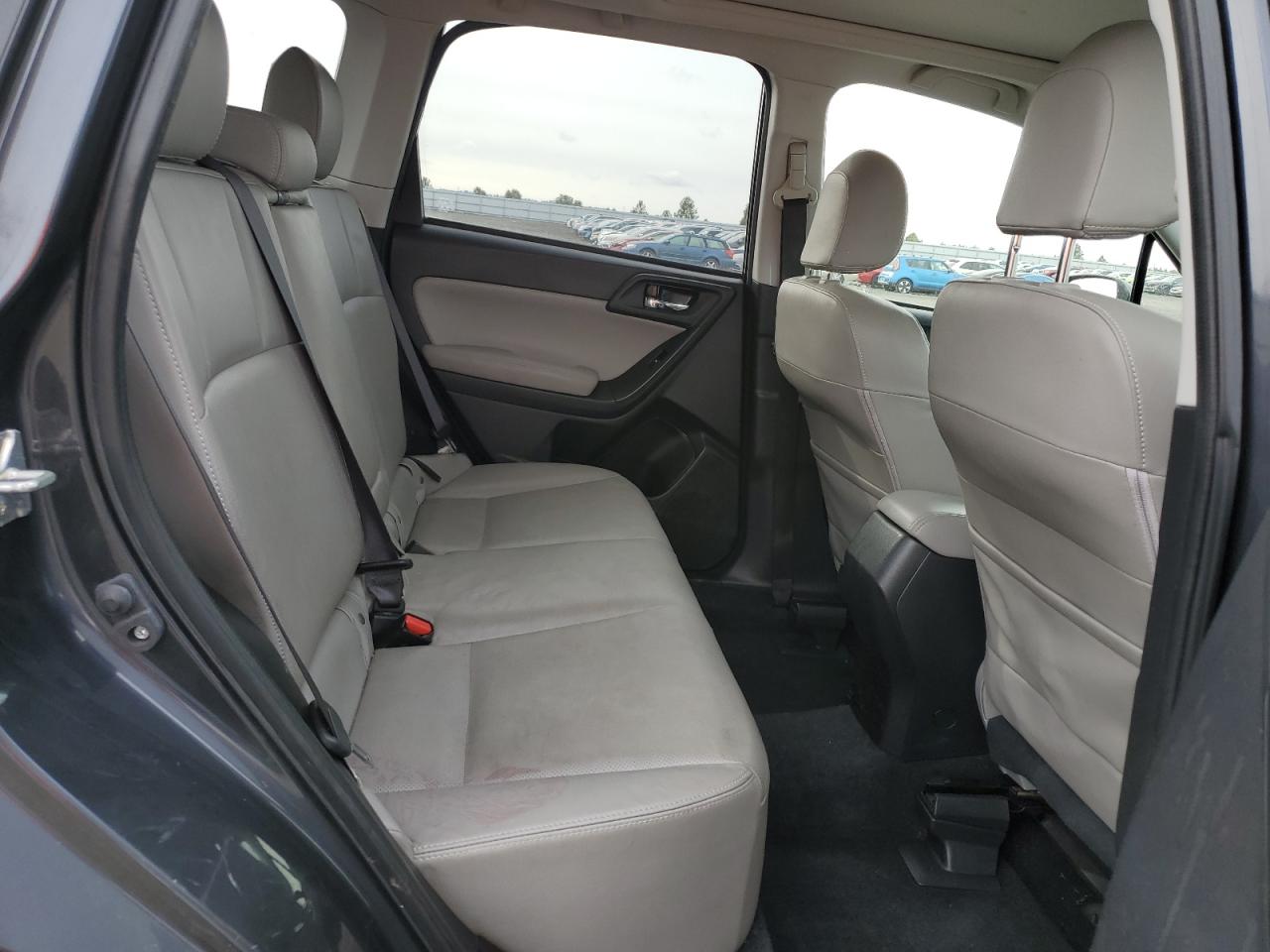 2014 Subaru Forester - Image 11
