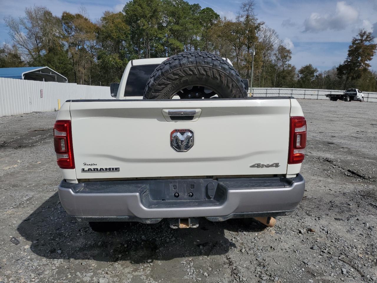 2020 RAM 2500 - Image 6