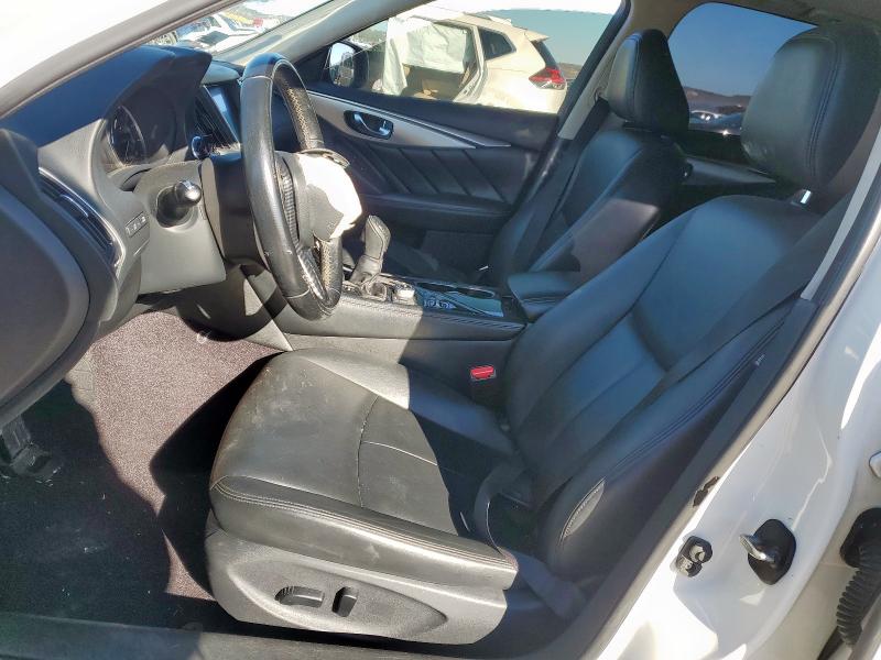  INFINITI Q50 2020 Biały