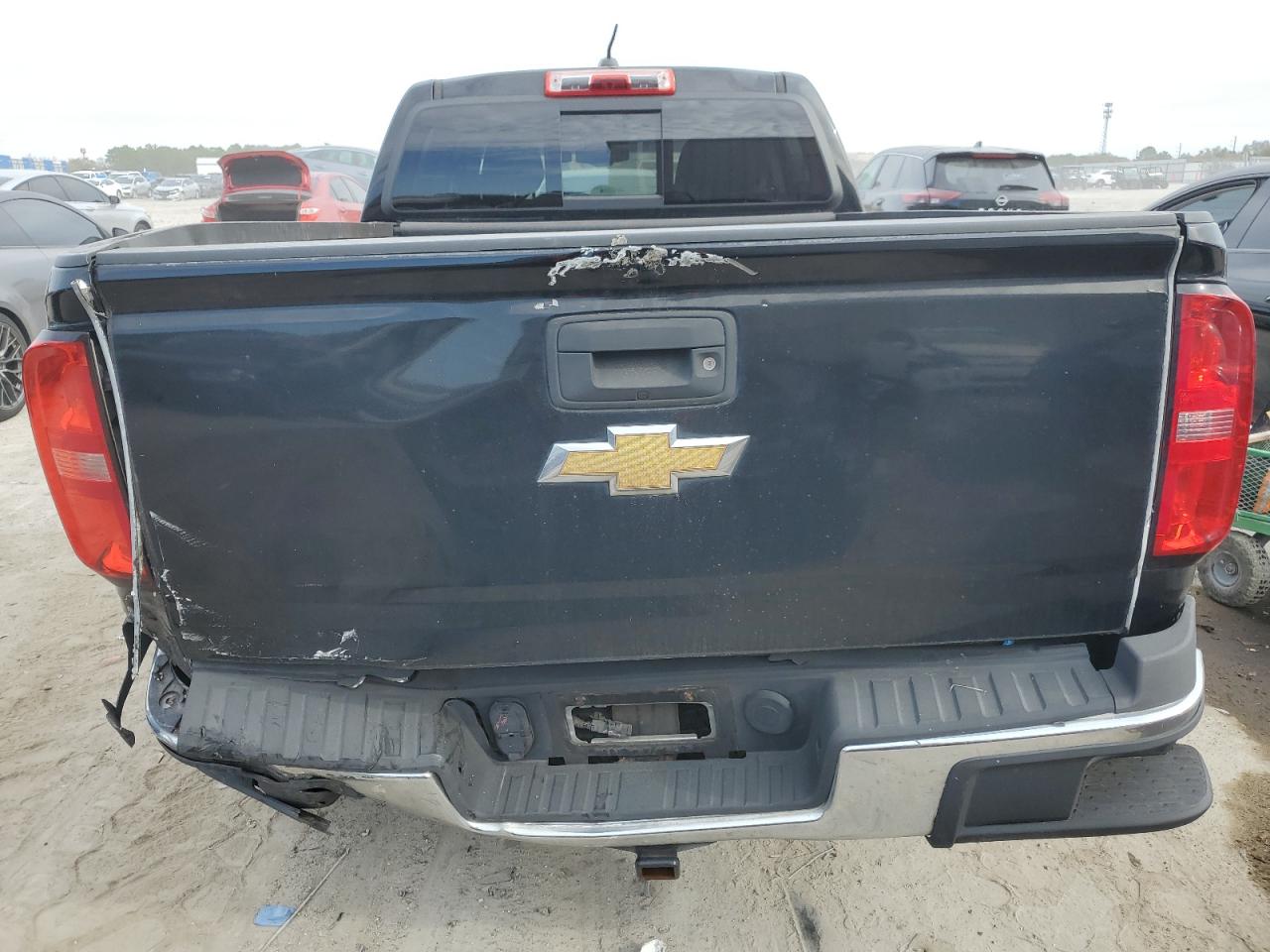 2015 Chevrolet Colorado - Image 6
