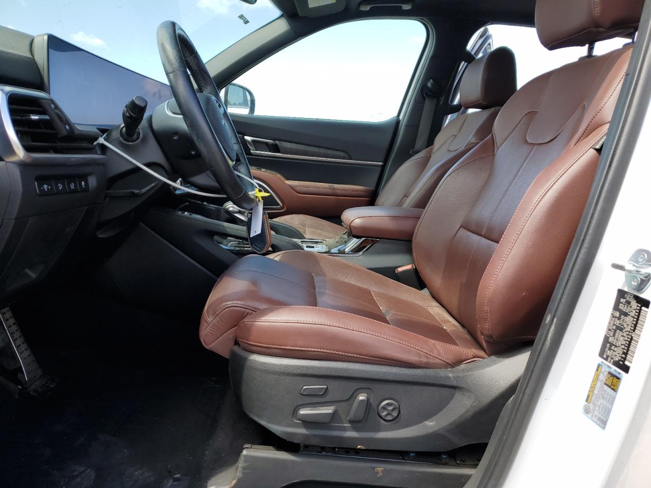 2023 Kia Telluride - Image 7