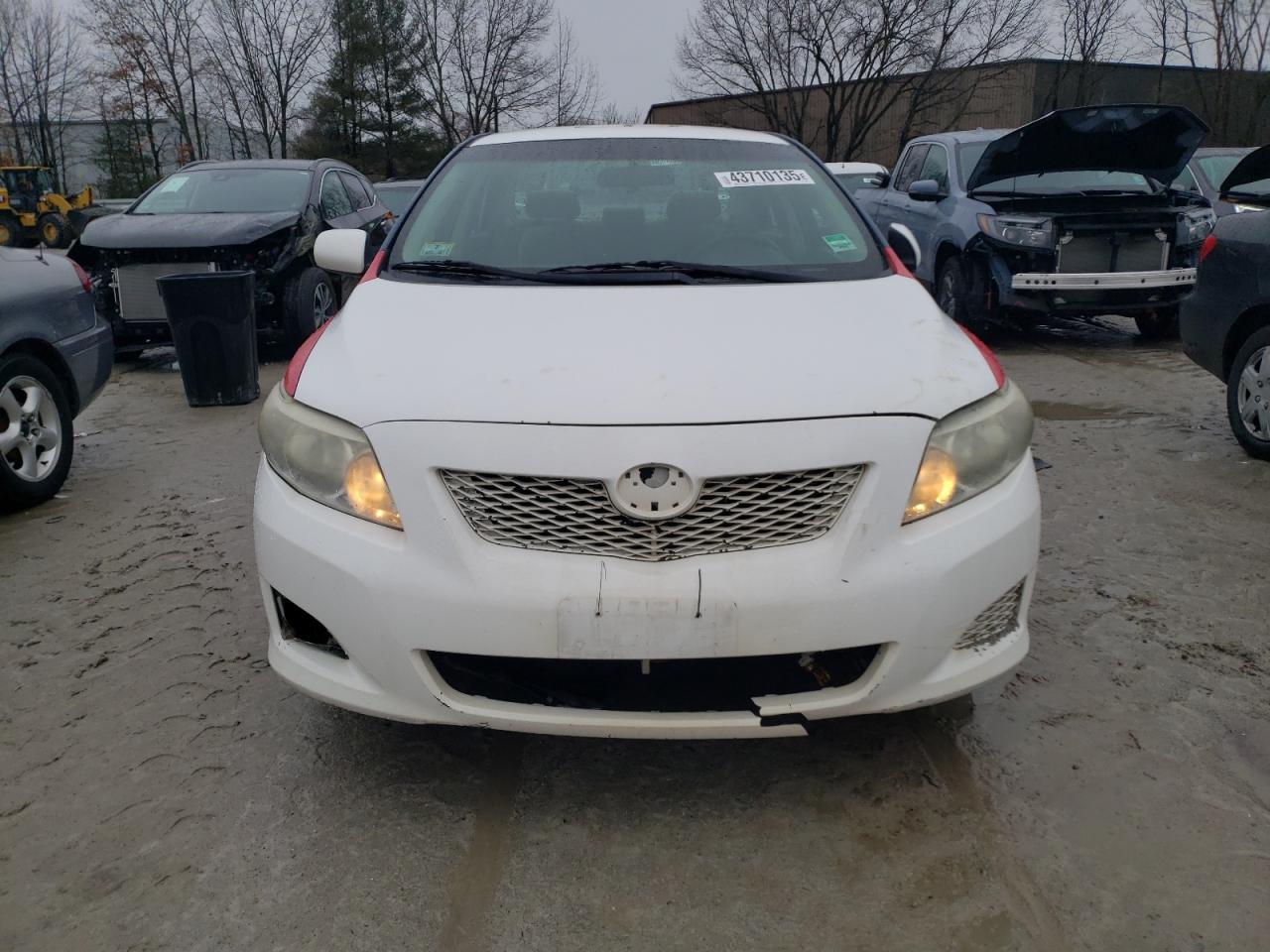 2010 Toyota Corolla - Image 5