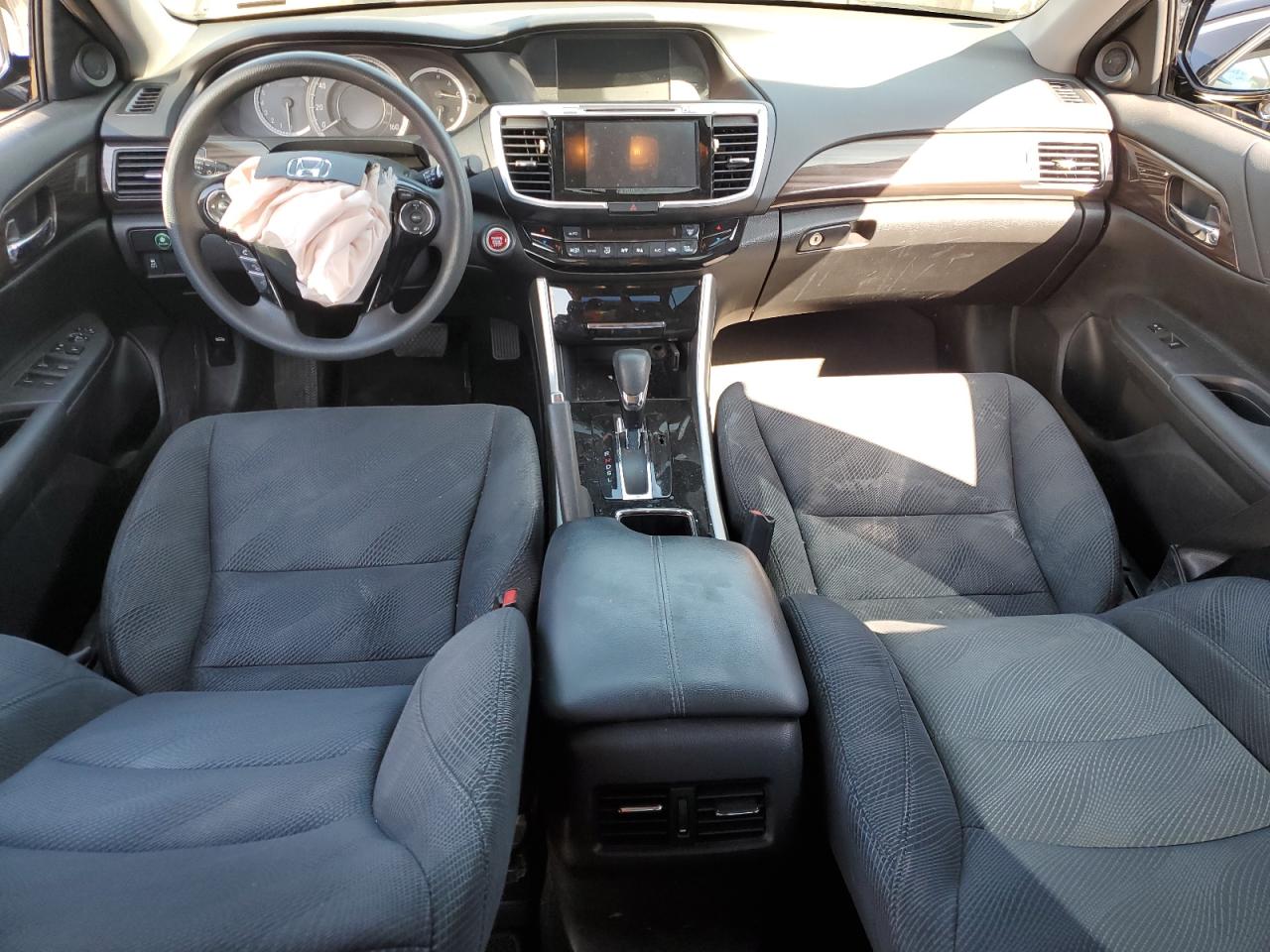 1HGCR2F7XHA148554 HONDA ACCORD 2017
