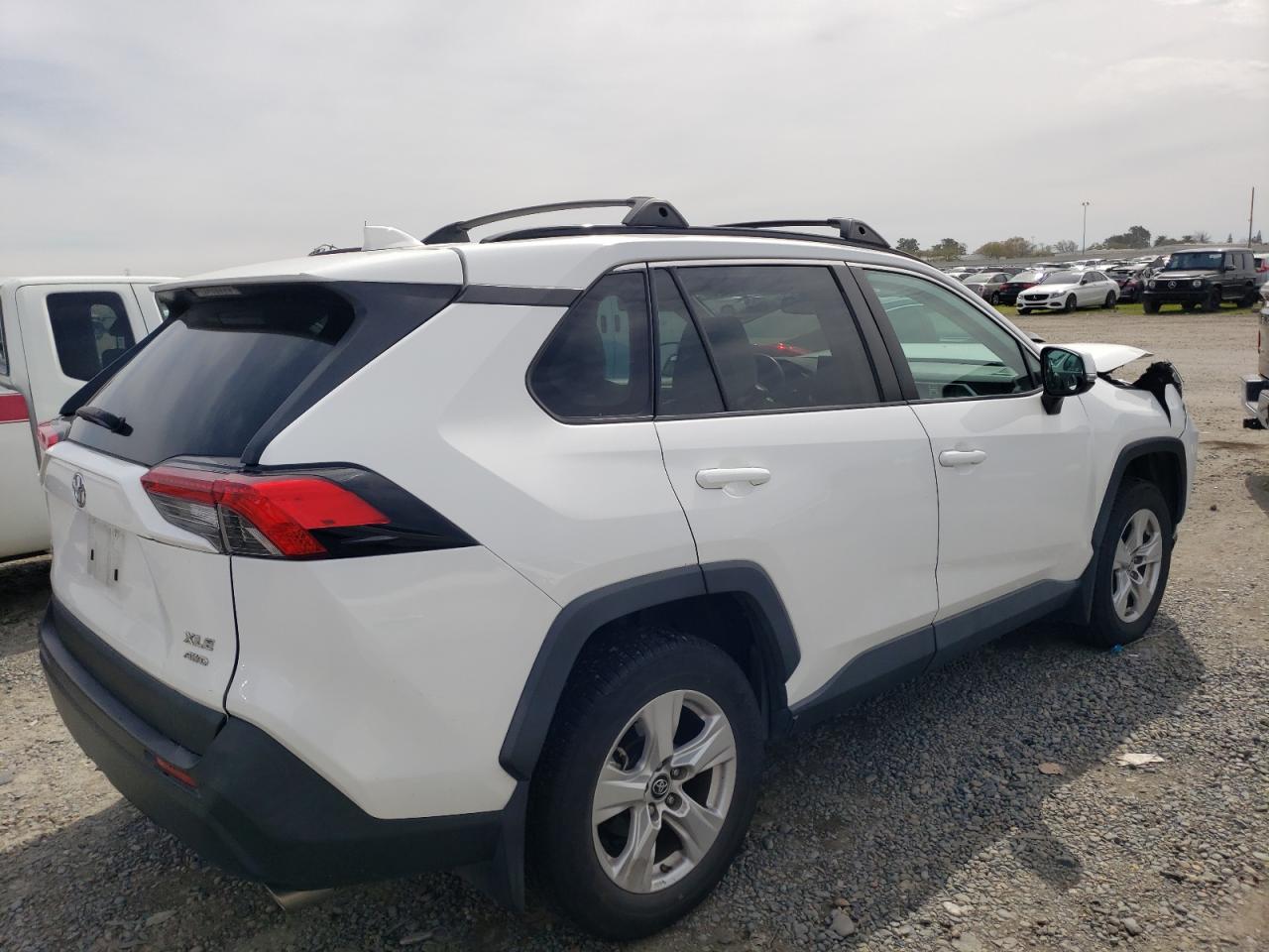 2T3P1RFV4KW082946 TOYOTA RAV4 2019