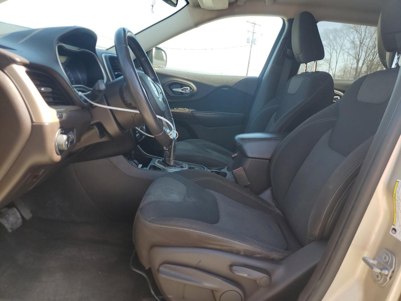 2014 Jeep Grand Cherokee - Image 7