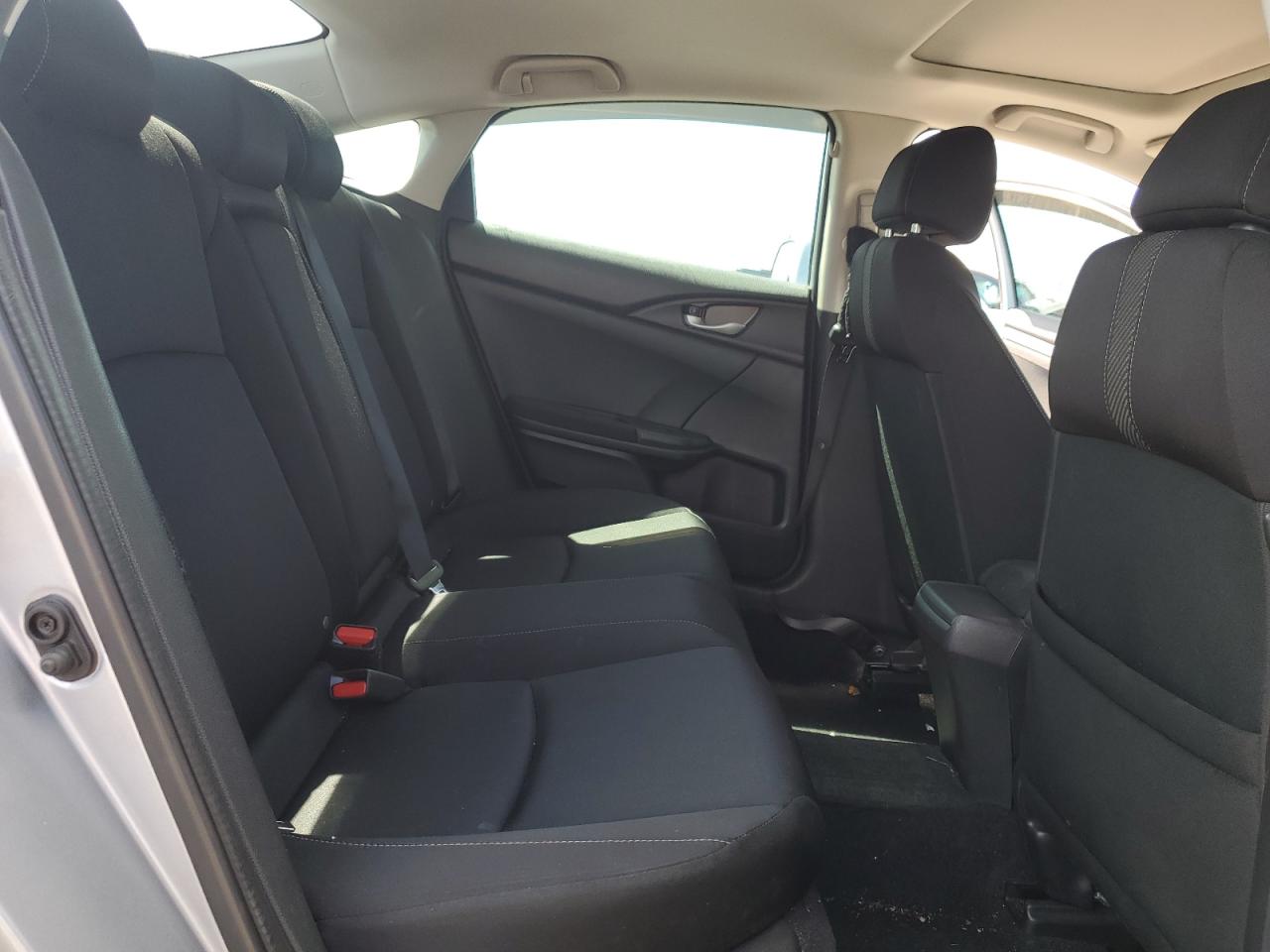 2018 Honda Civic - Image 10